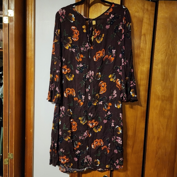 Terra and Sky Dress - Picture 4 of 4